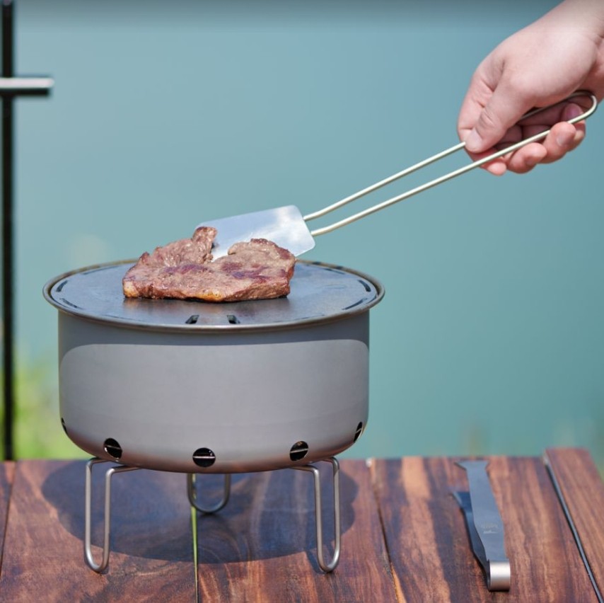 เตาบาร์บีคิวแบบพกพา ไทเทเนียม  - Camping Cooking Table With Windshield บทวิจารณ์และราคา